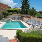 Family Friendly With A Swimming Pool Vinkuran, - 15736 Apartamento *
