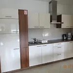 Apartment Family Friendly With A Swimming Pool Vinkuran, - 15736 Pula