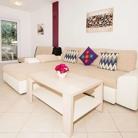 Family Friendly With A Swimming Pool Vinkuran, - 15736 *