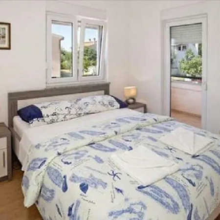 Family Friendly With A Swimming Pool Vinkuran, - 15736 *